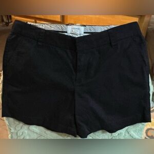 Crown & Ivy*** Shorts Size 6
